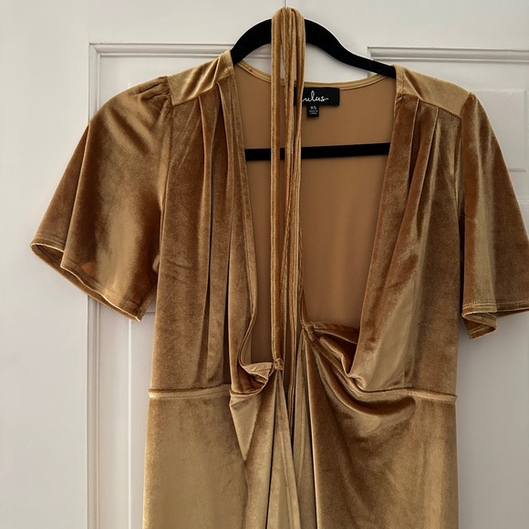 Lulu’s Dress - Picture 3 of 3